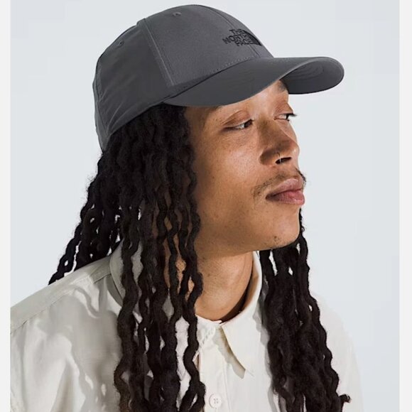The North Face 66 FLASHDRY Hat Cap in Smoked Pearl/Asphalt Grey $30 - Picture 2 of 5